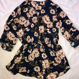 Rue 21 zip up blouse